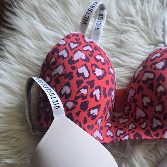 Victoria's Secret T-shirt Bra - Picture 3 of 7